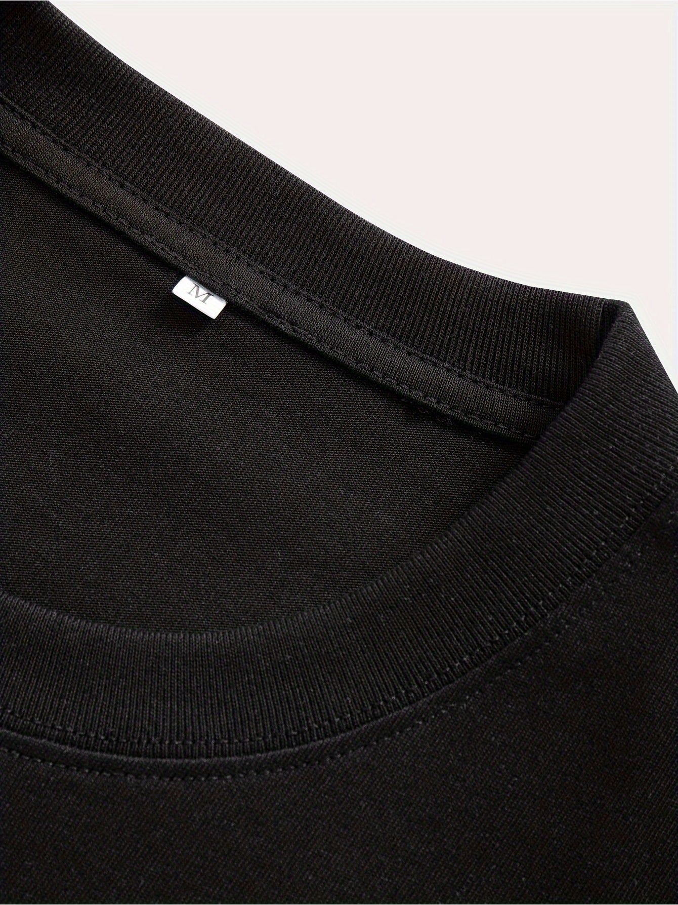 Discover Bold Fashion Trends in Top US Online Stores Featuring Unique Styles
