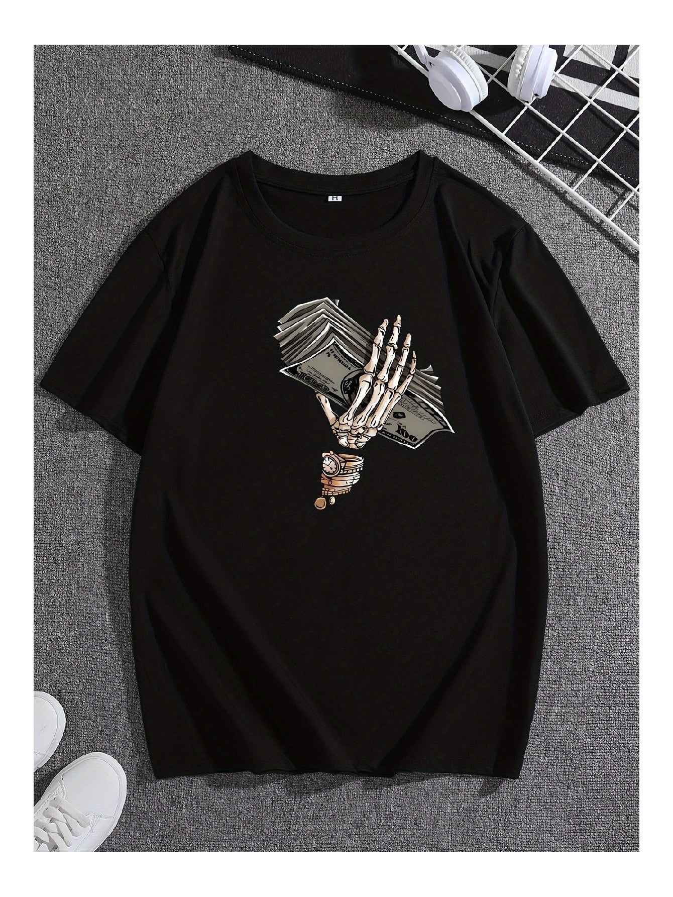 Skull Hand Graphic Black Tee – Stylish & Eye-Catching Short Sleeve Shirt