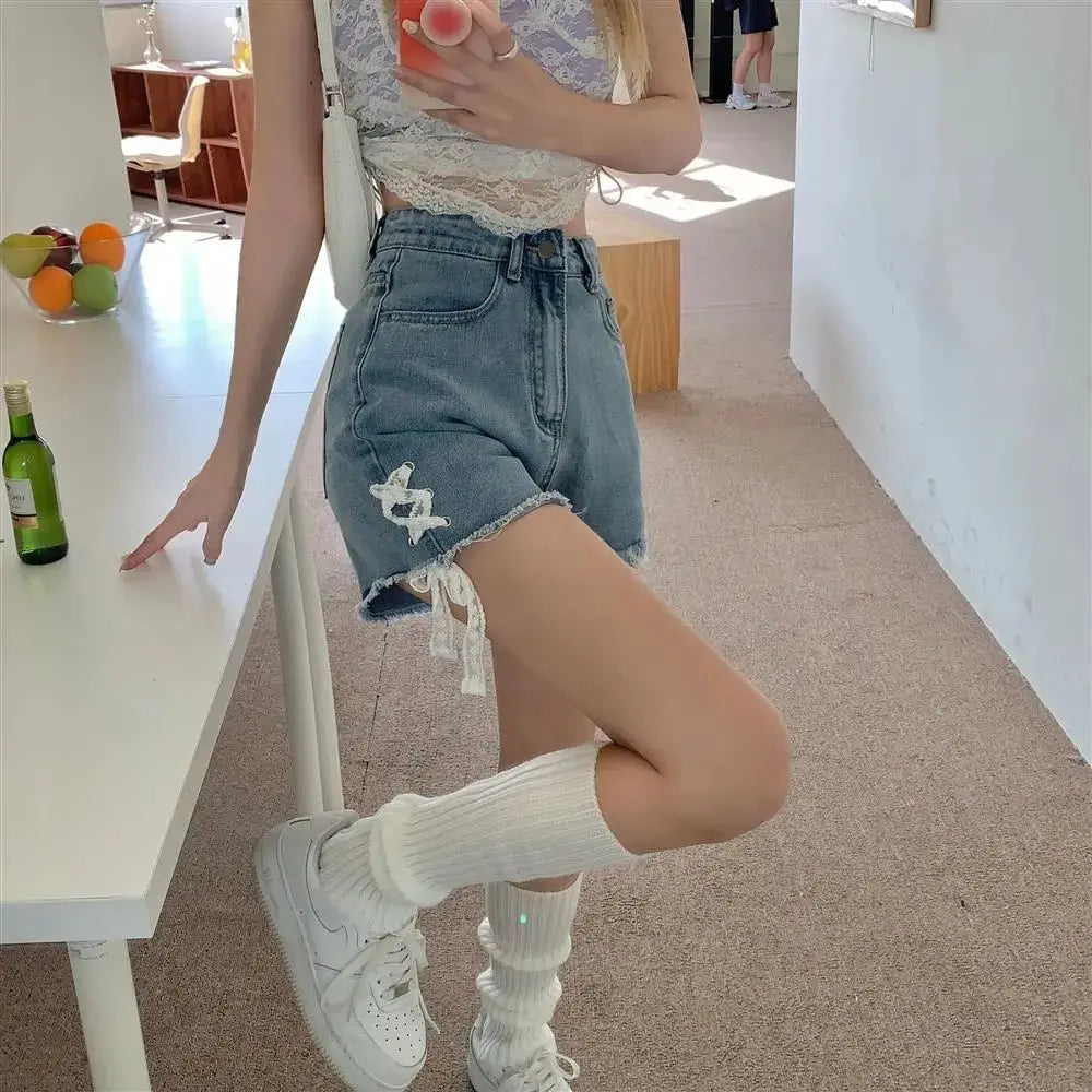 High-Waisted Lace Trim Denim Shorts – Cute Korean Style for Everyday Comfort & Style