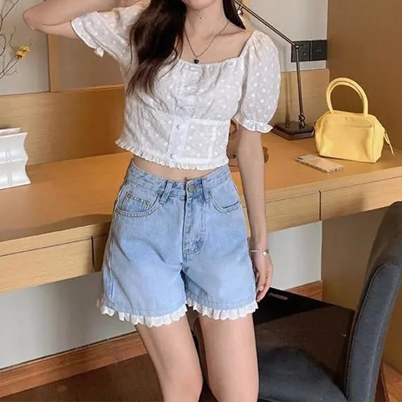 High-Waisted Lace Trim Denim Shorts – Cute Korean Style for Everyday Comfort & Style