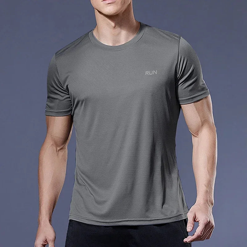 Men’s Summer Ice Silk Quick-Dry T-Shirt – Breathable High-Stretch Gym & Running Top