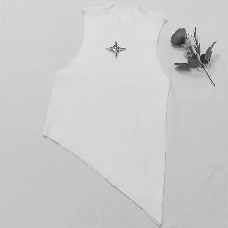 Y2K Style Women's Sleeveless Knit Crop Top – Stretchy Fitted Sweater Vest with High Neck and Asymmetrical Hem, 90s E-Girl Summer Fashion 