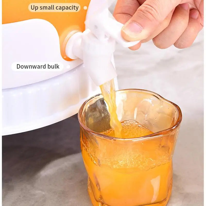Leakproof Refrigerator Juice Dispenser Pitcher – Cold Drink Storage Jug for Water, Tea, and Beverages