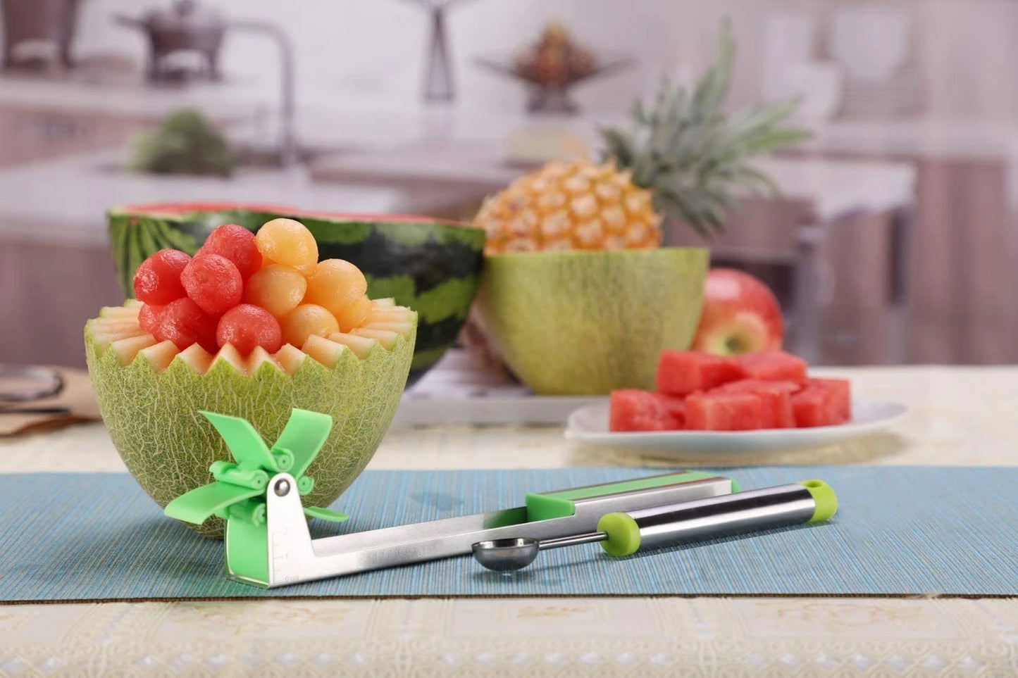 Stainless Steel Watermelon Slicer with Windmill Blade – Easy Fruit Cutter & Salad Tool for Kitchen