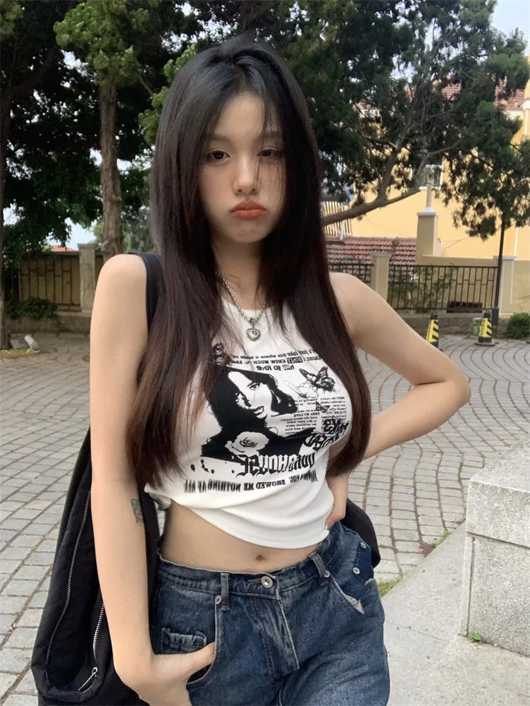 Y2K-Inspired Grunge Ribbed Knit Crop Tank Top for Women – Sleeveless, Sexy Streetwear Aesthetic from the 2000s