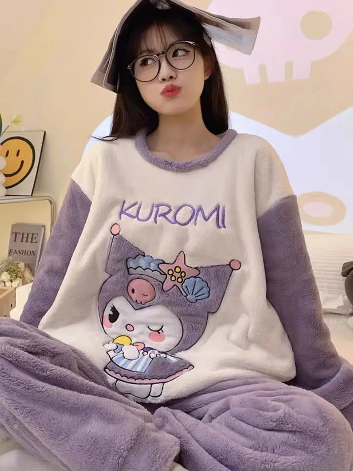Y2K Hello Kitty Winter Flannel Pajama Set for Women – Cozy Cartoon Loungewear, Loose Fit, Warm Homewear Suit