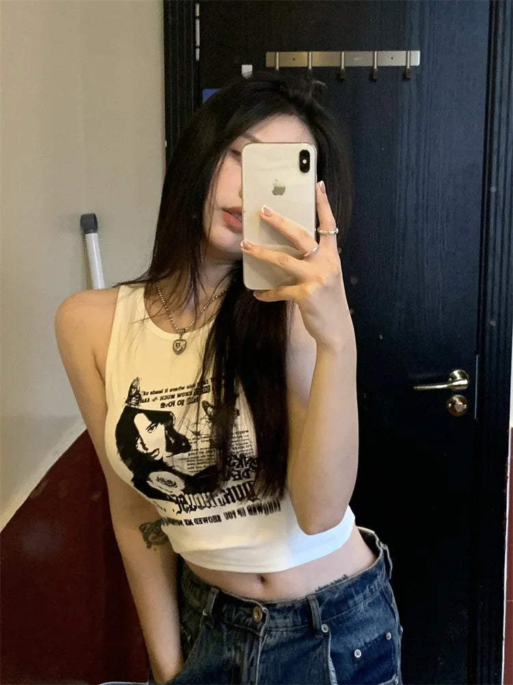 Y2K-Inspired Grunge Ribbed Knit Crop Tank Top for Women – Sleeveless, Sexy Streetwear Aesthetic from the 2000s