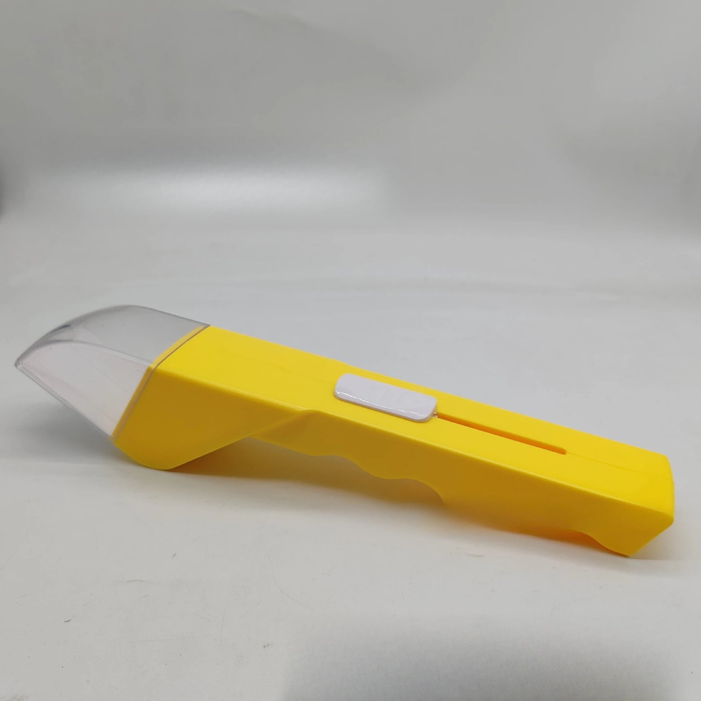 Handheld Bug Catcher Tool – Safe ABS Insect Grabber with Lock for Home, Garden, or Outdoor Use (1pc)