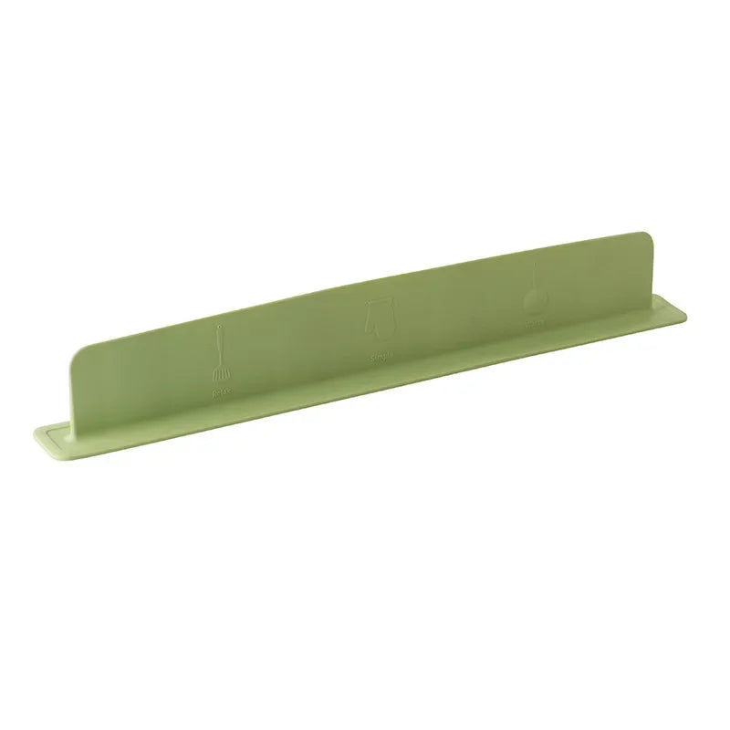 Silicone Splash Guard for Kitchen Sink, Waterproof and Easy to Clean, Universal Fit Kitchen Accessory for Home Use