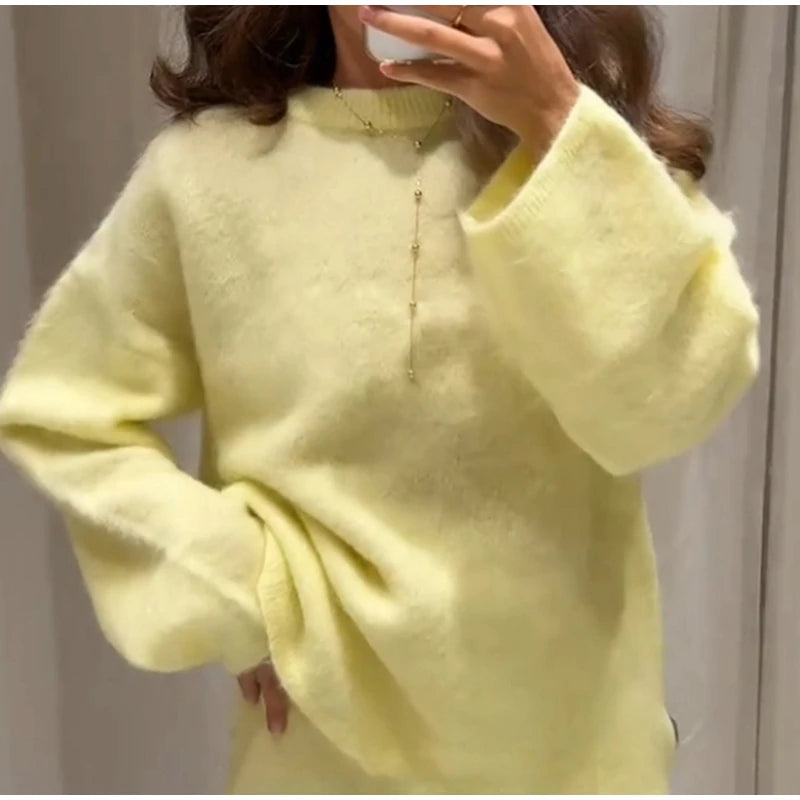 Women's Cozy Mohair Striped Knit Sweater – Warm O-Neck Pullover with Full Sleeves, Autumn 2025 Fashion