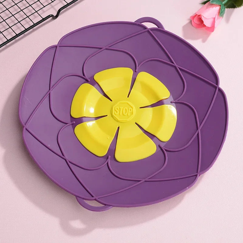 26CM Silicone Spill Stopper Lid – Heat-Resistant Cover for Pots and Pans, Multi-Purpose Microwave-Safe Kitchen Tool