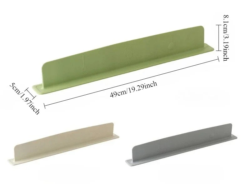 Silicone Splash Guard for Kitchen Sink, Waterproof and Easy to Clean, Universal Fit Kitchen Accessory for Home Use