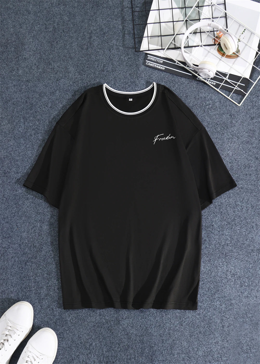 Men’s Summer Casual Crew Neck T-shirt with Unique Geometric Graphic Print — Short Sleeve Outdoor Top