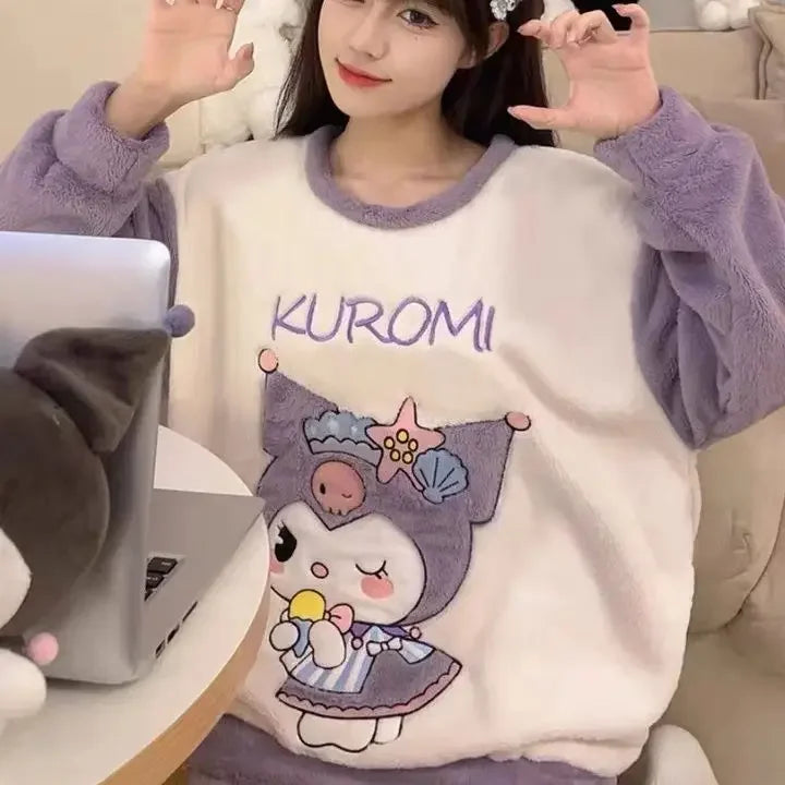 Y2K Hello Kitty Winter Flannel Pajama Set for Women – Cozy Cartoon Loungewear, Loose Fit, Warm Homewear Suit
