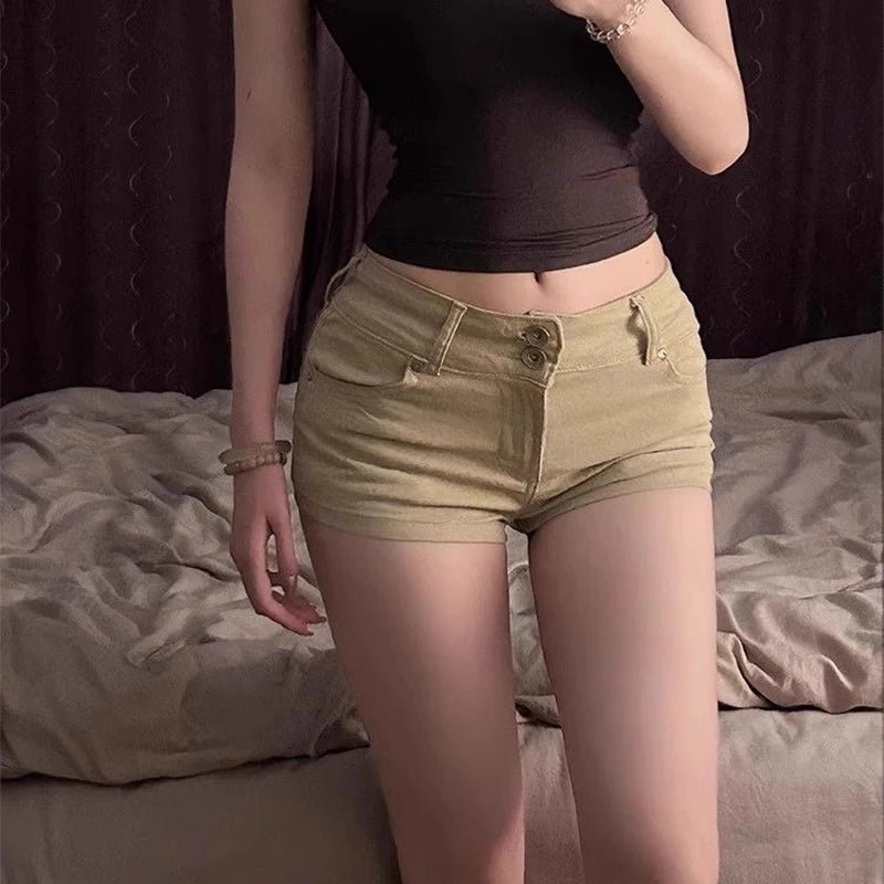 2025 Summer Women's Low-Rise Khaki Denim Shorts – Vintage Y2K Slim Fit Hot Pants for Sexy Street Style
