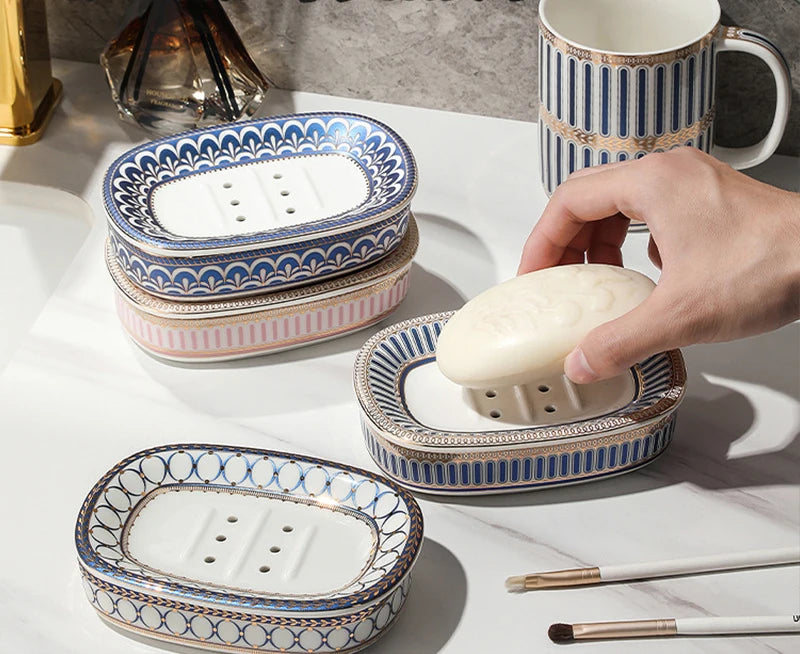 Luxury Ceramic Soap Dish with Irregular Stripes and Perforated Drainage – Household Bathroom Accessory with Washstand Gargle Cup