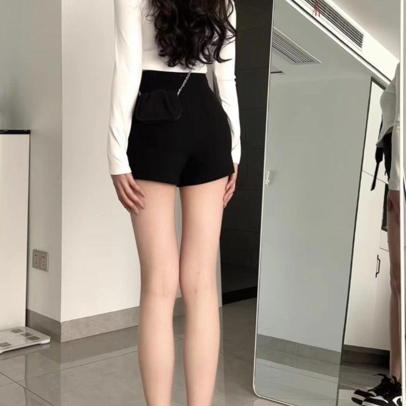 Women's Slim Fit Black Shorts – Korean Streetwear Style, High Elasticity, Clubwear & Casual Fashion for Autumn