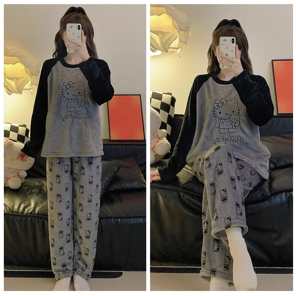 Y2K Hello Kitty Winter Flannel Pajama Set for Women – Cozy Cartoon Loungewear, Loose Fit, Warm Homewear Suit