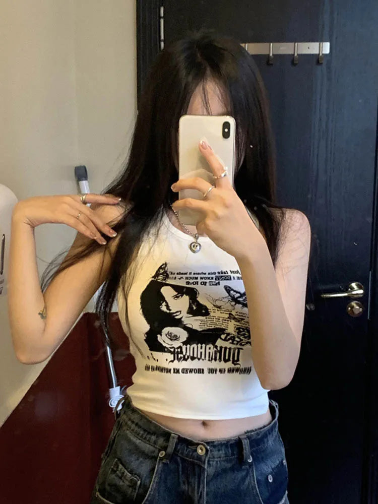 Y2K-Inspired Grunge Ribbed Knit Crop Tank Top for Women – Sleeveless, Sexy Streetwear Aesthetic from the 2000s