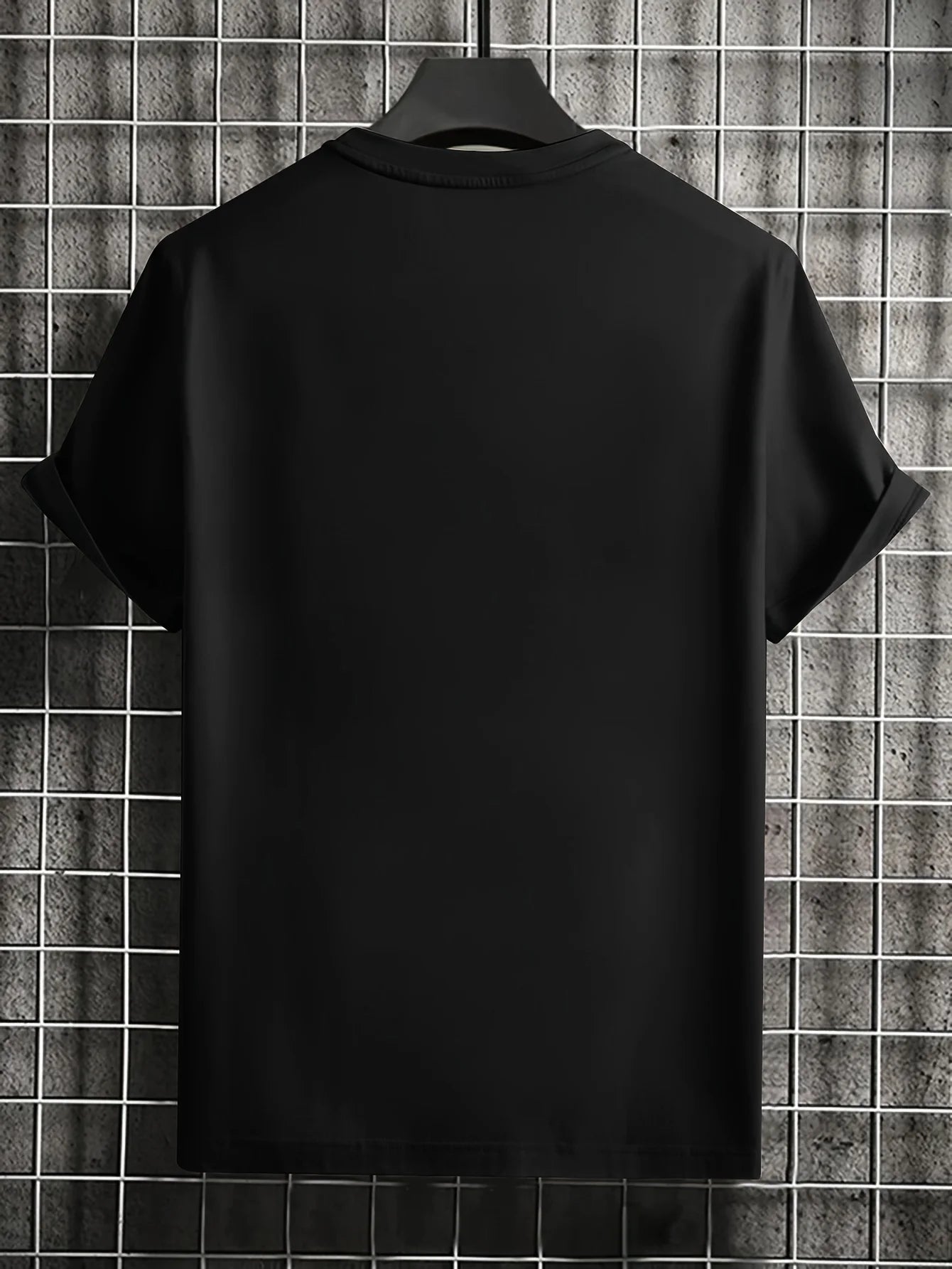 Men’s Summer Casual Crew Neck T-shirt with Unique Geometric Graphic Print — Short Sleeve Outdoor Top