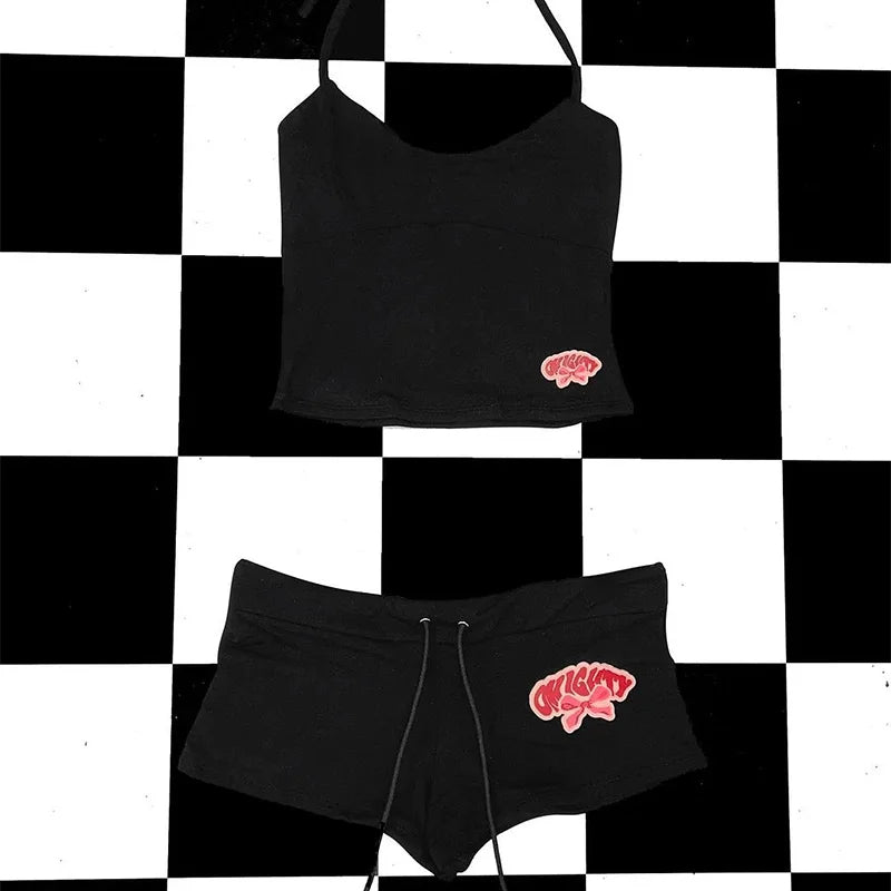 Y2K Style Crop Top with Graphic Letter Print – Grunge Streetwear Harajuku Casual Summer Camisole for Emo Girl Aesthetic, Paired with Sexy Women’s Shorts and Pants