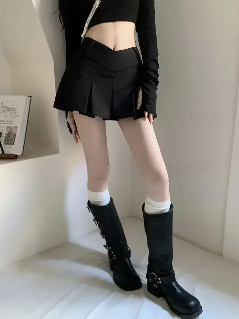 Women’s Retro V-Waist Pleated Mini Skirt – Summer Casual Streetwear, Sexy & Stylish High-Waist Short Skirt for Girls and Ladies