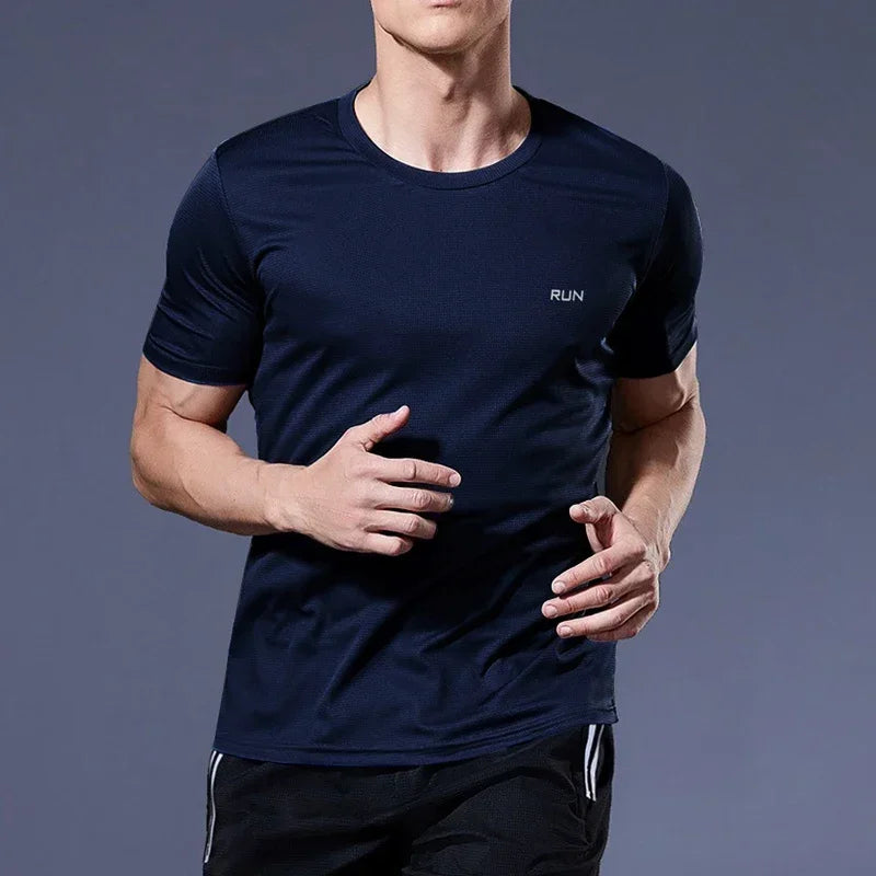 Men’s Summer Ice Silk Quick-Dry T-Shirt – Breathable High-Stretch Gym & Running Top