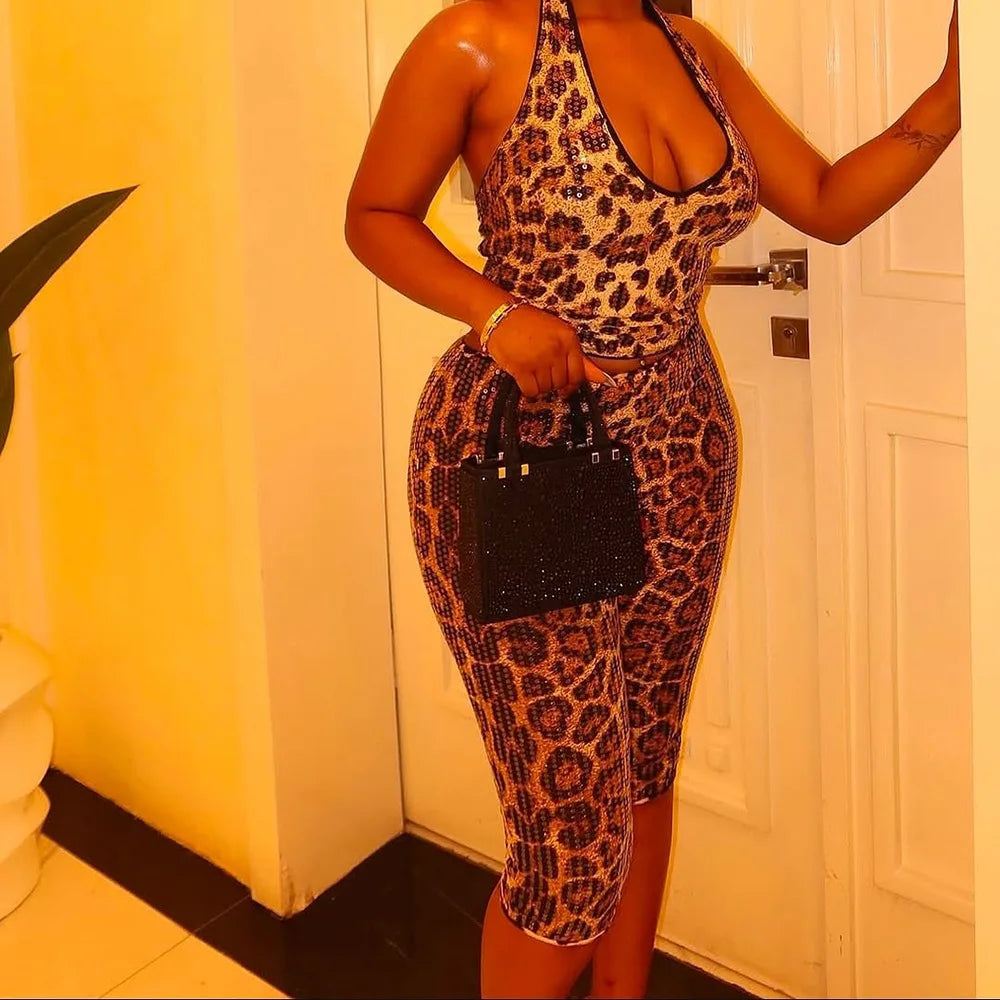 Women's Leopard Print Sequin Shorts – Sexy Knee-Length Clubwear, Slim Fit Party Pants for Evening & Street Style 
