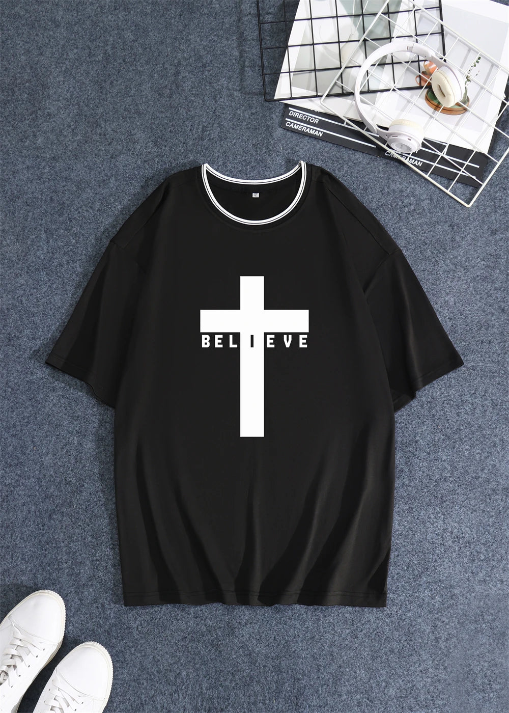 Men’s Summer Casual Crew Neck T-shirt with Unique Geometric Graphic Print — Short Sleeve Outdoor Top