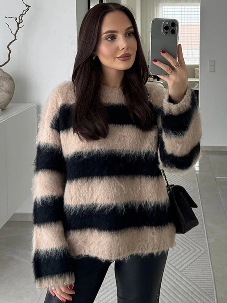Women's Cozy Mohair Striped Knit Sweater – Warm O-Neck Pullover with Full Sleeves, Autumn 2025 Fashion