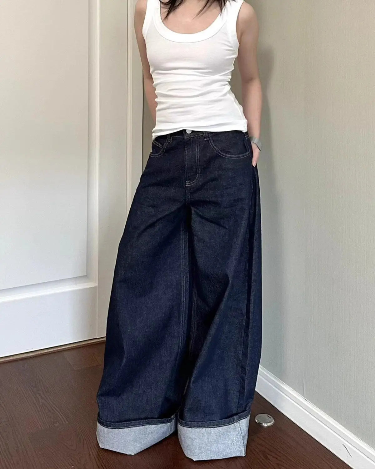 New Unisex Black Washed Wide-Leg Jeans – High Street Style Loose Straight Pants for Autumn and Winter