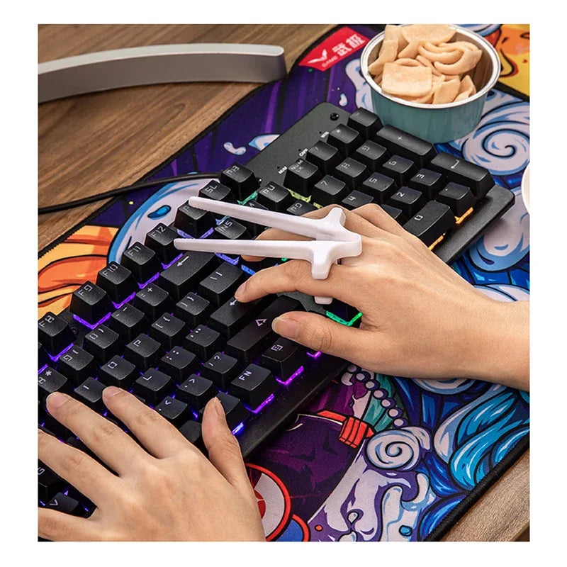 Hands-Free Finger Chopsticks for Snacks – Gaming Chopstick Tool for Eating Chips, Fruits, Sushi Without Mess