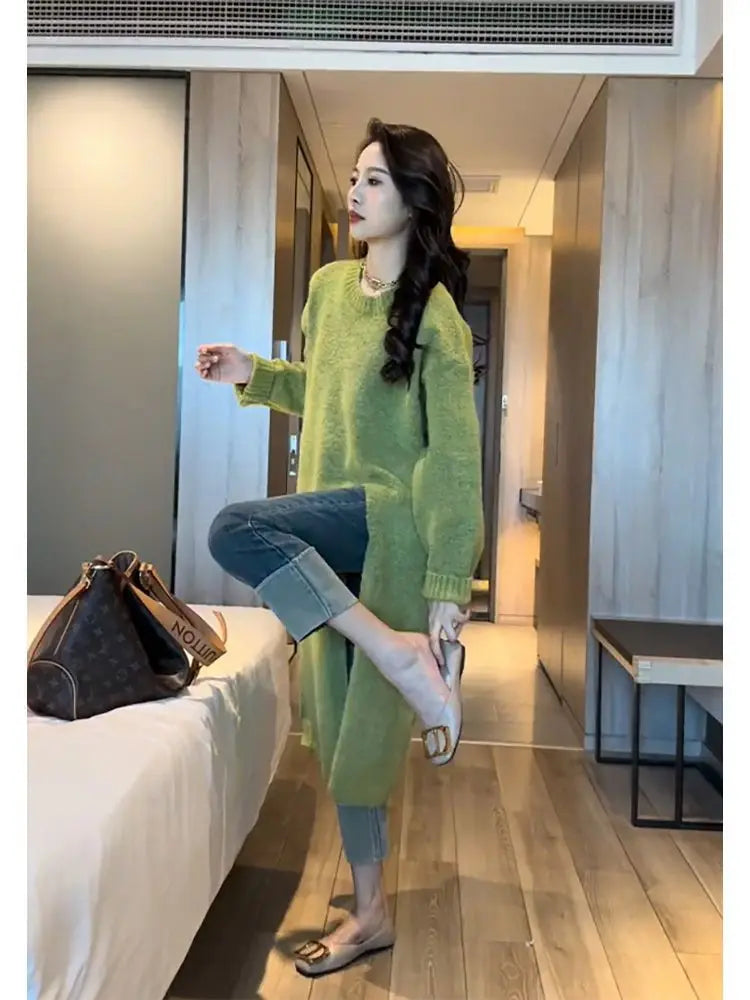 Chic Lazy Style Women’s Pullover Dress with Side Slits – Irregular Hem Slim Fit Knee-Length Knit Sweater Skirt