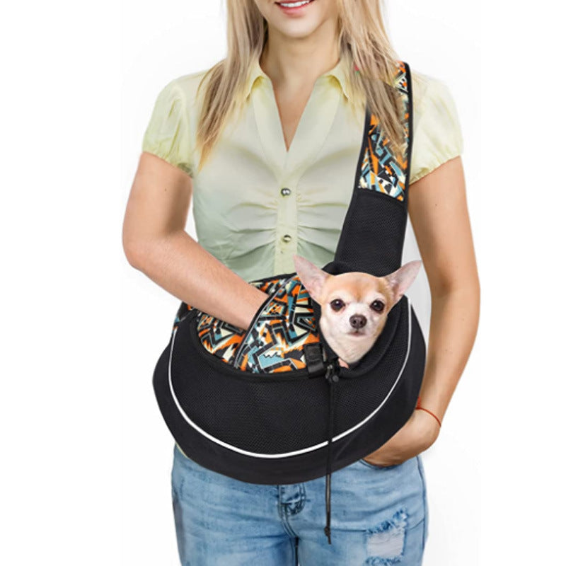 Portable Crossbody Pet Carrier Bag – Outdoor Travel Sling for Cats & Small Dogs