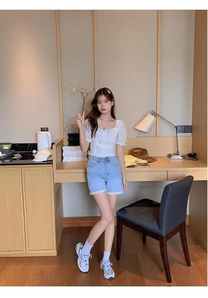 High-Waisted Lace Trim Denim Shorts – Cute Korean Style for Everyday Comfort & Style