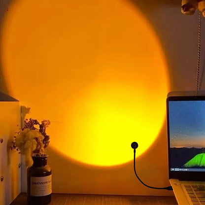 USB Sunset Projection Lamp with Rainbow Effect – Atmospheric Night Light for Photography, Selfies, Coffee Shops, Live Streaming, and Wall Decoration