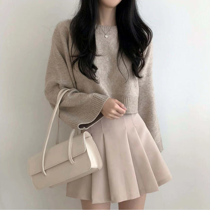Chic Loose Women's Knit Sweater – Cozy Long Sleeve Round Neck Pullover for Autumn & Winter