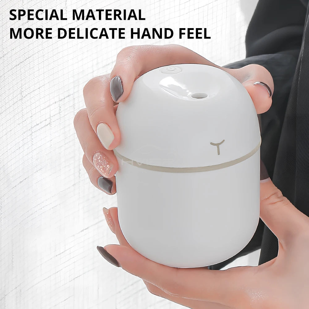 Mini USB Ultrasonic Air Humidifier – 220ML Portable Aromatherapy Diffuser &amp; Mist Maker for Car and Home with Anion Purification