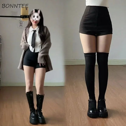 Women's Slim Fit Black Shorts – Korean Streetwear Style, High Elasticity, Clubwear & Casual Fashion for Autumn
