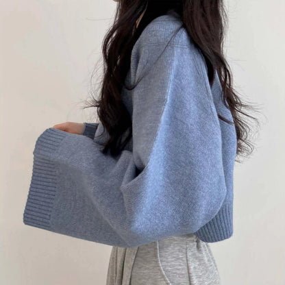 Chic Loose Women's Knit Sweater – Cozy Long Sleeve Round Neck Pullover for Autumn & Winter